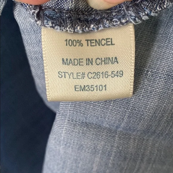 Chambray 1/2 Button-Up Shirt - Picture 3 of 4